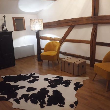 Maison De Campagne Avec Cheminee Et Exterieur La Neuville-aux-Bois Bagian luar foto