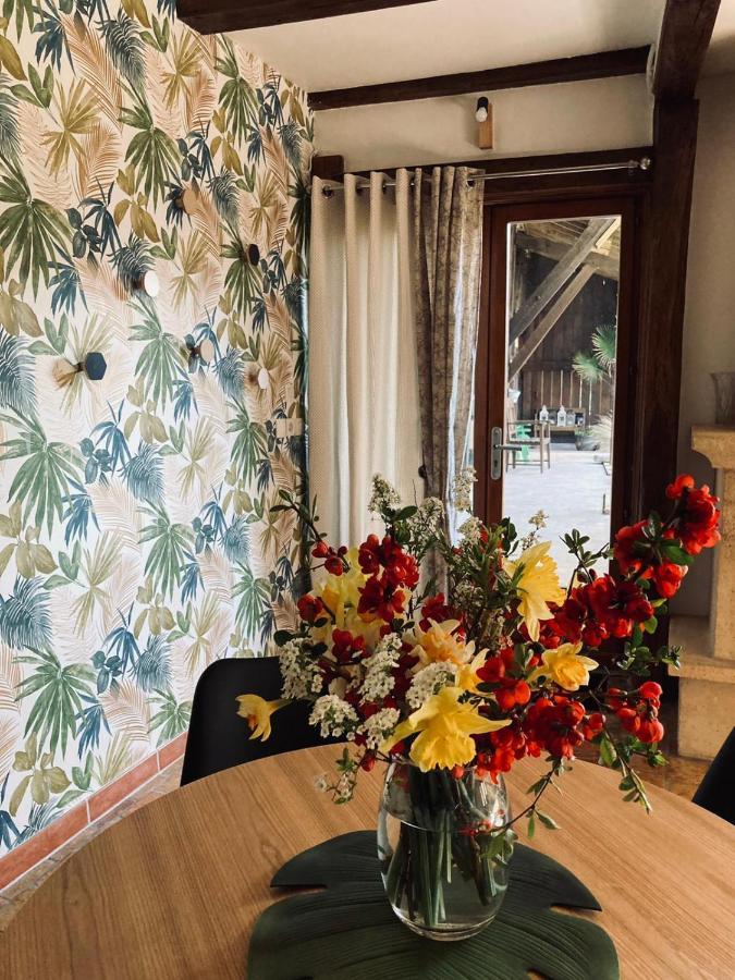 Maison De Campagne Avec Cheminee Et Exterieur La Neuville-aux-Bois Bagian luar foto